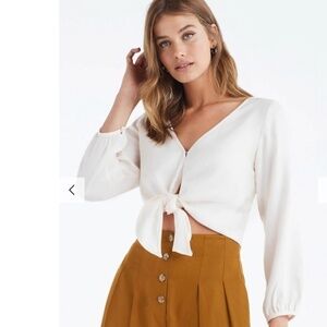 Vetta The Gathered Sleeve Wrap Top XS